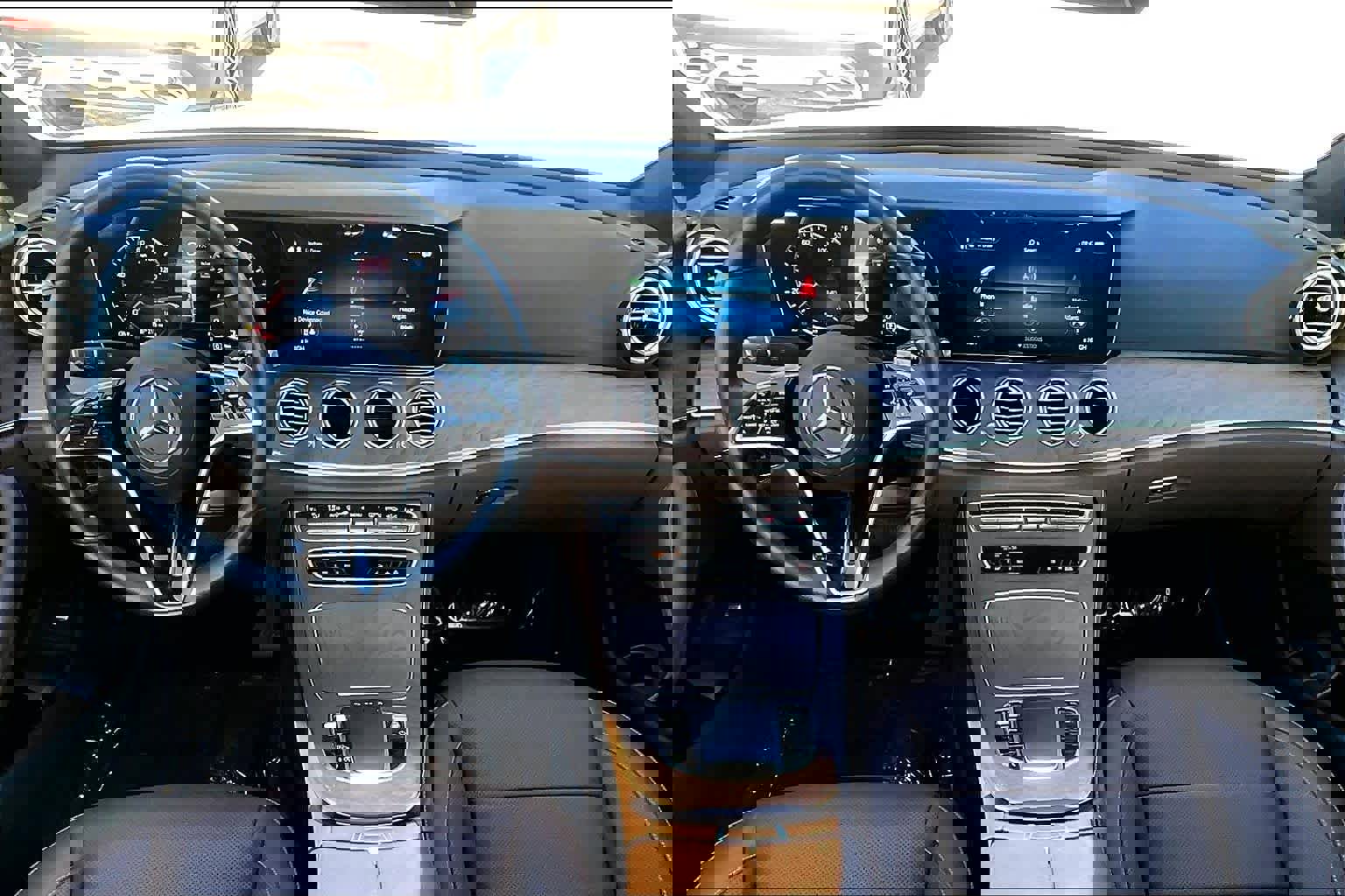 Used 2022 Mercedes-Benz E 350 Sedan image 14