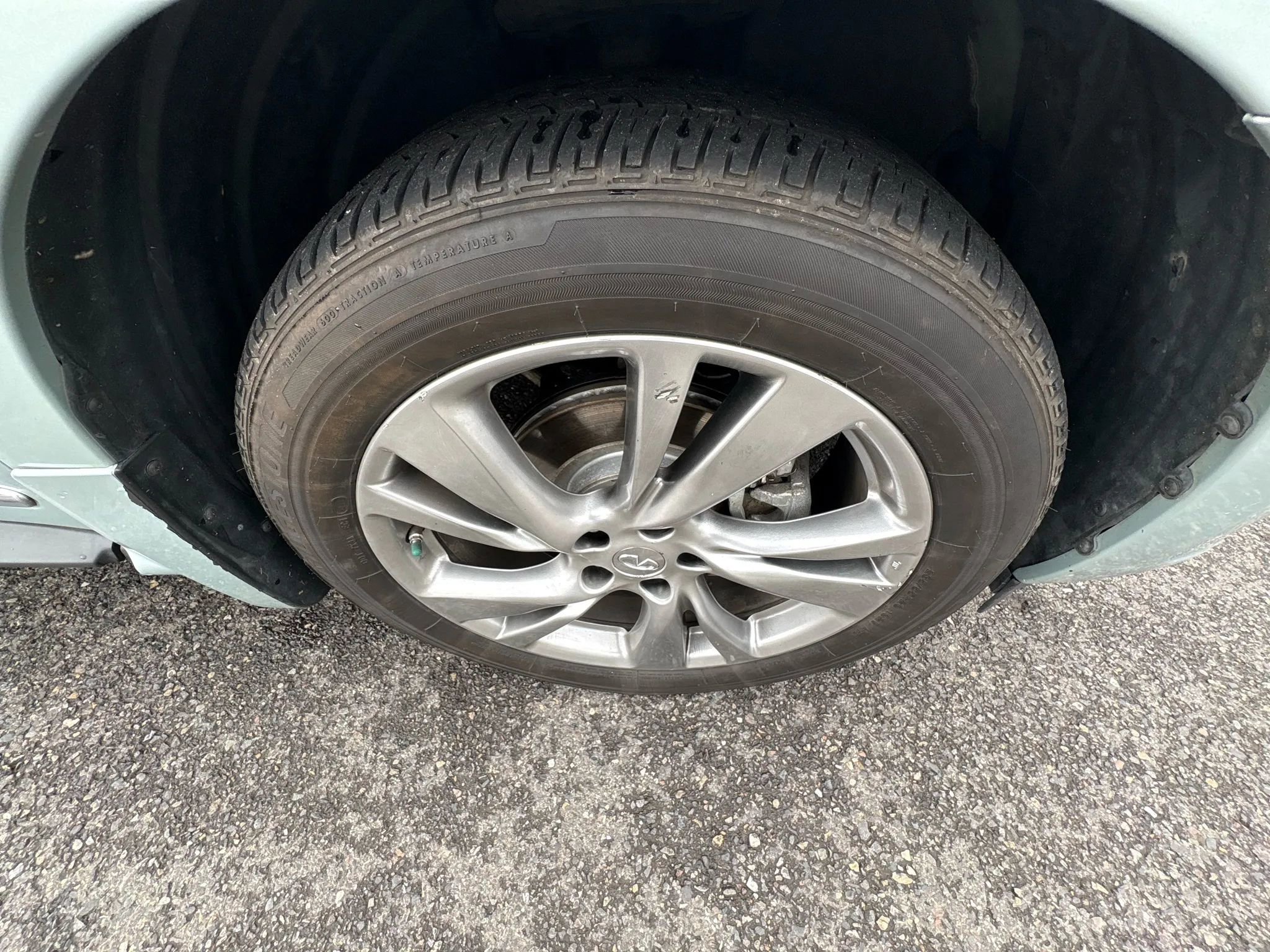 Used 2014 INFINITI QX60 AWD Hybrid w/ HEV Deluxe Touring Package image 30