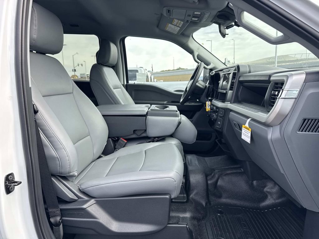 New 2026 Ford F250 XL w/ XL Driver Assist Package image 28