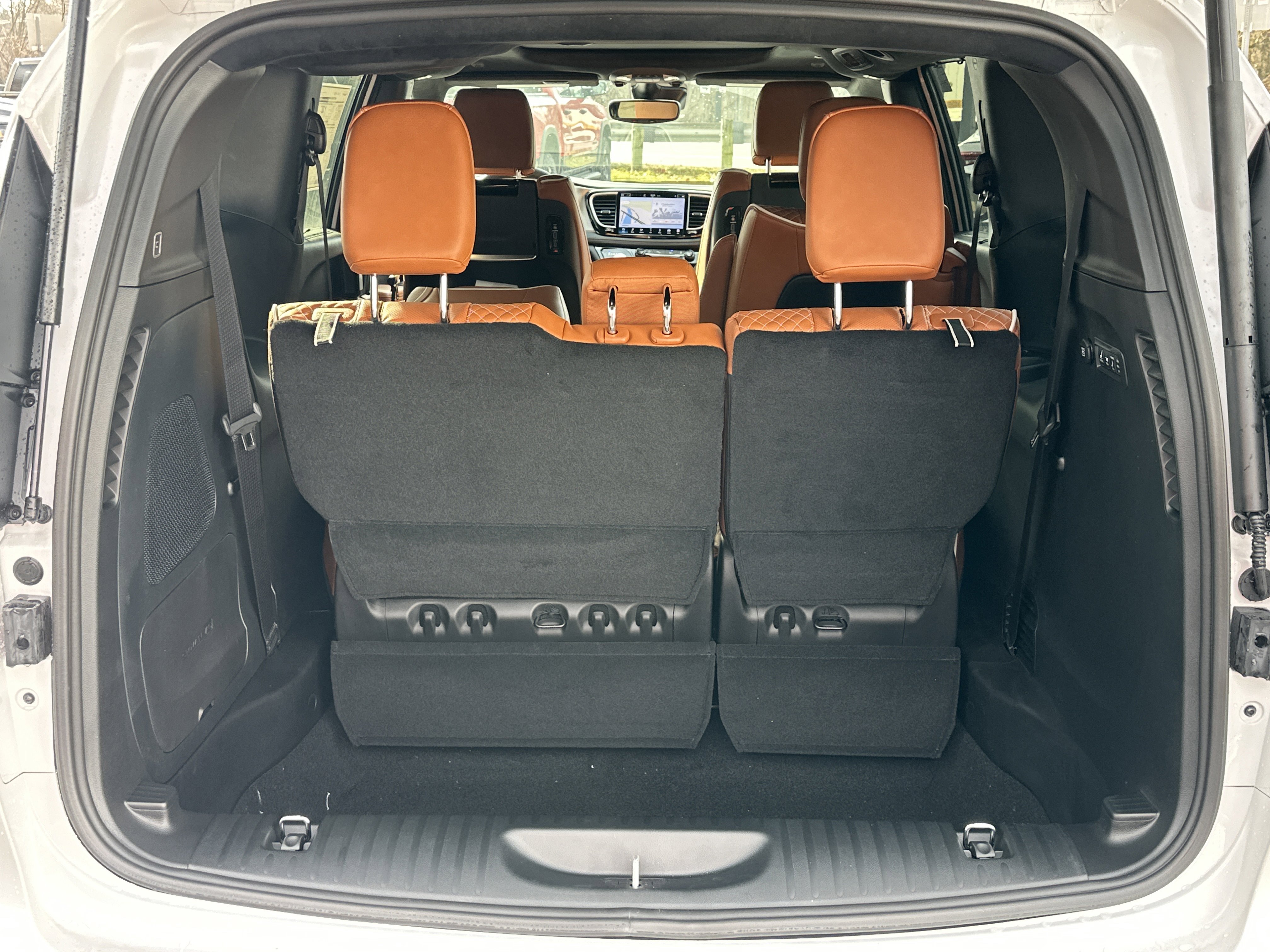 New 2026 Chrysler Pacifica Pinnacle image 14