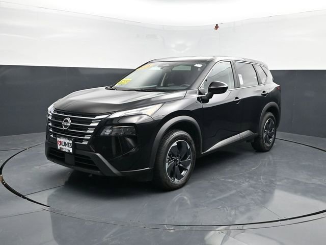 Used 2025 Nissan Rogue SV AWD/4WD image 4