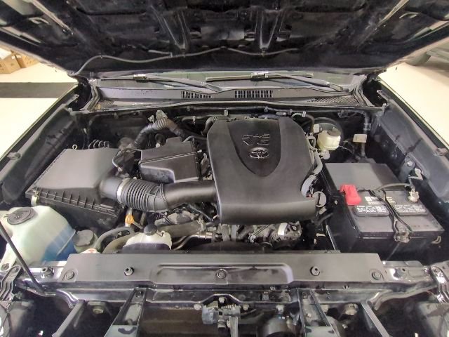 Used 2021 Toyota Tacoma SR5 image 13