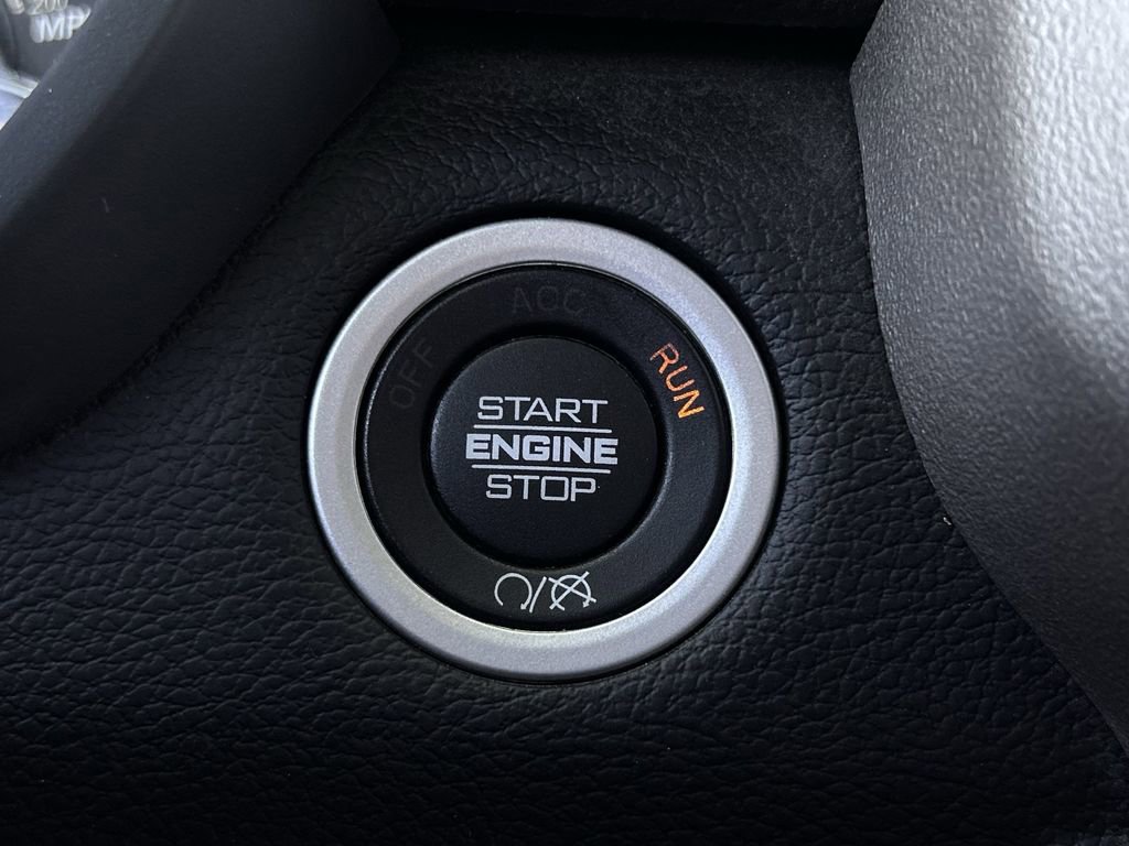 Used 2024 RAM 2500 Laramie image 24