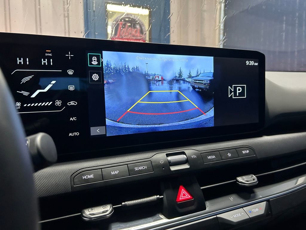 Used 2025 Kia K4 EX image 19