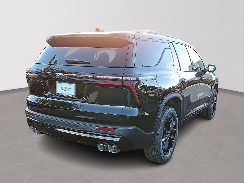 New 2026 Chevrolet Traverse LT w/ Midnight/Sport Edition FWD image 4