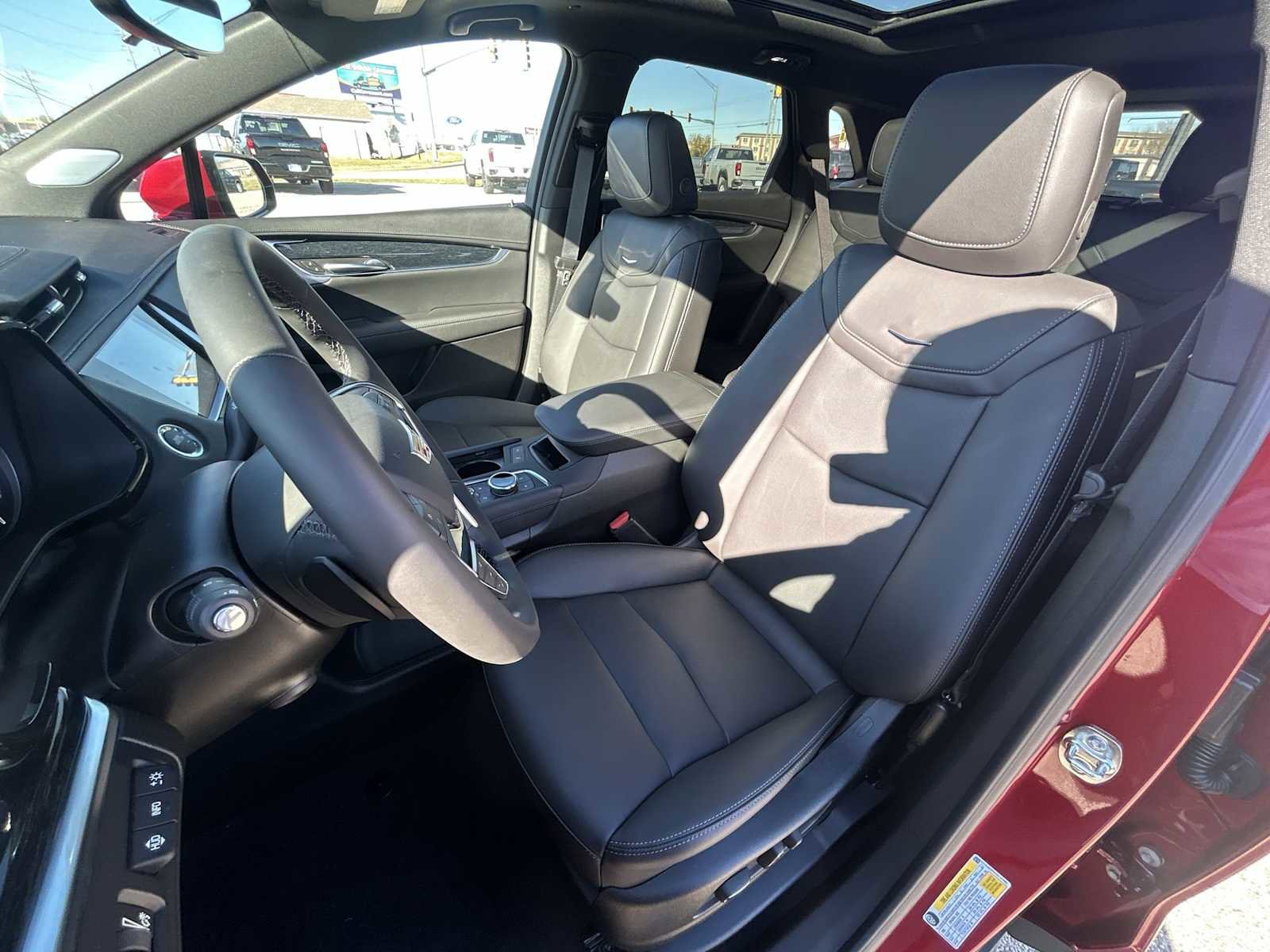 New 2025 Cadillac XT5 Premium Luxury w/ Technology Package image 21