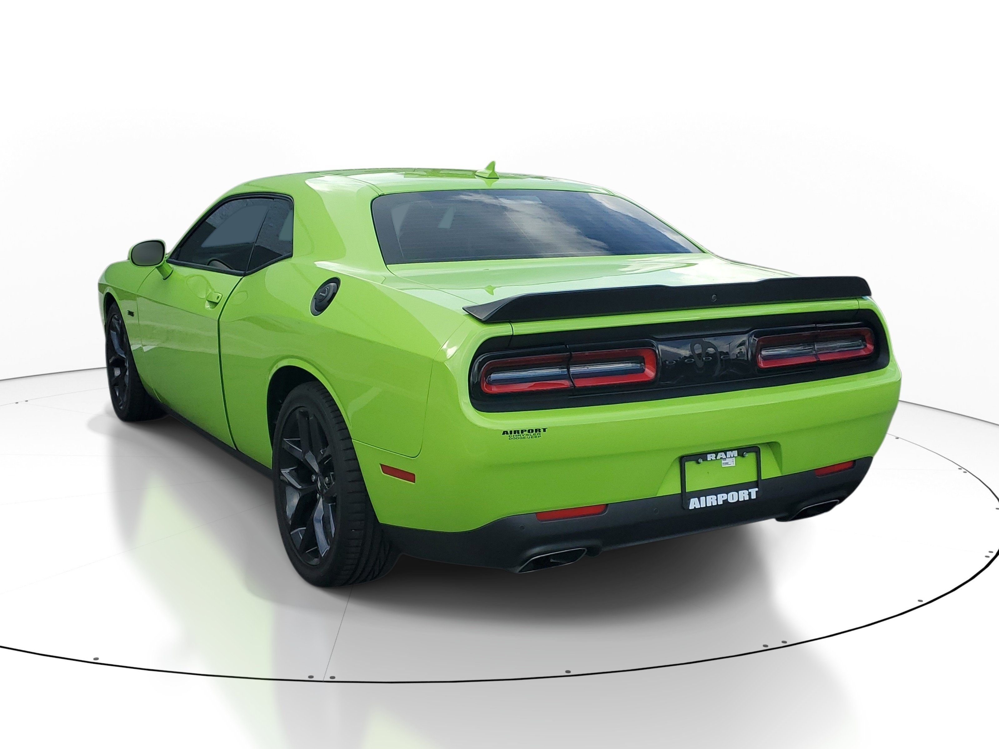 Used 2023 Dodge Challenger R/T w/ Blacktop Package RWD image 5