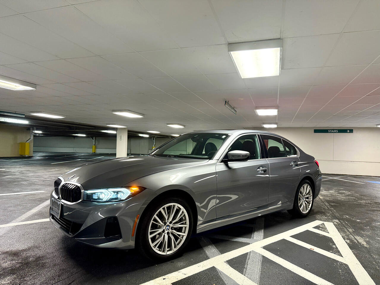 Used 2024 BMW 330i xDrive Sedan w/ Convenience Package image 14