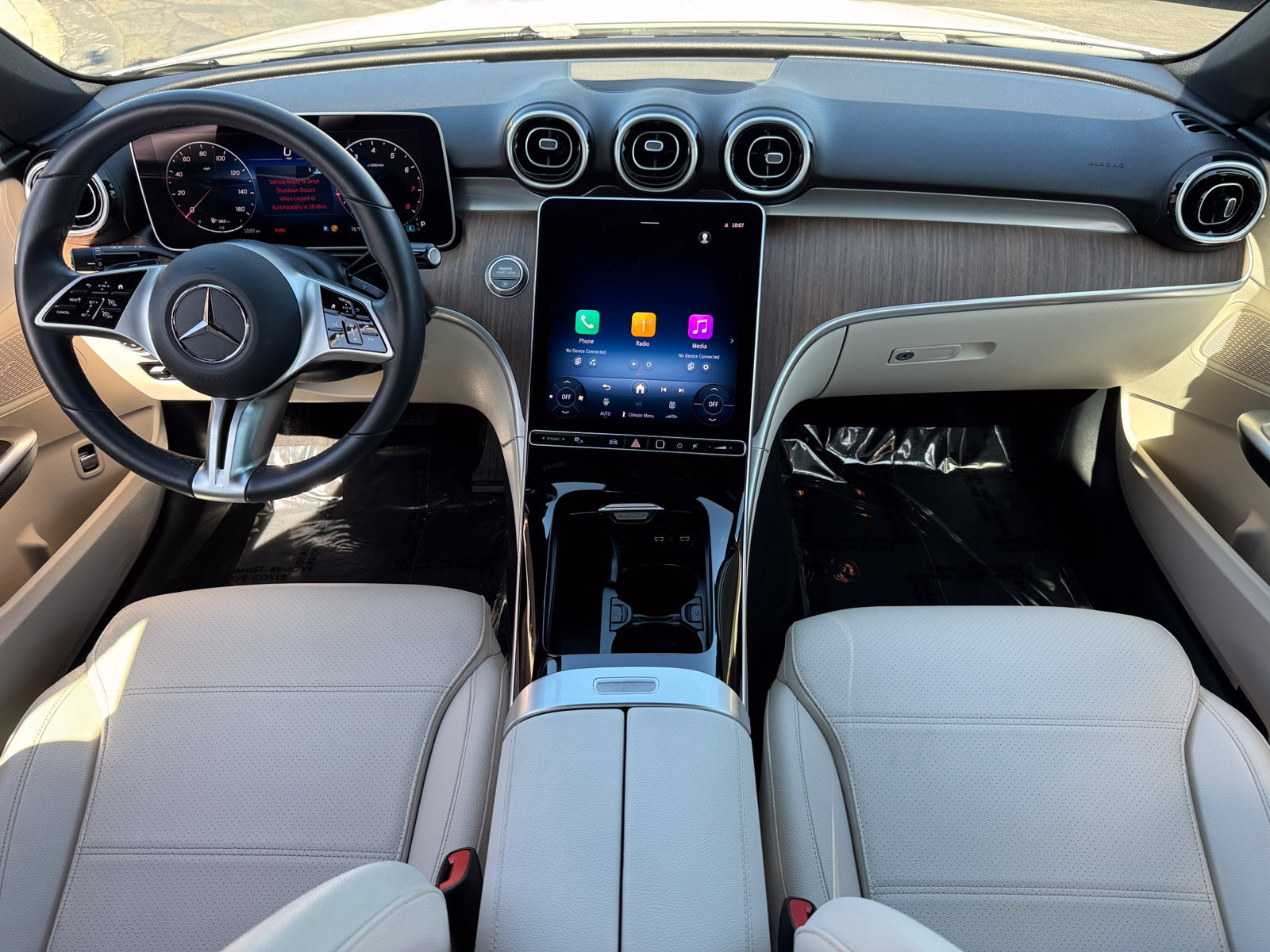 Used 2025 Mercedes-Benz C 300 Sedan image 11