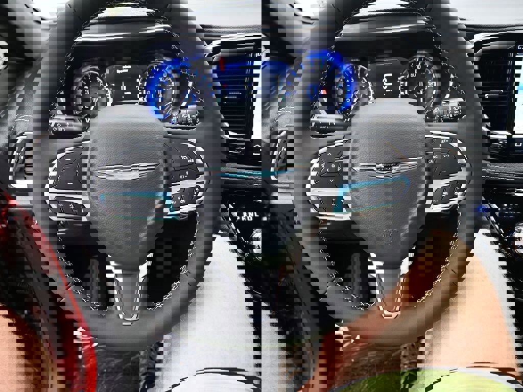 New 2026 Chrysler Pacifica Select image 14