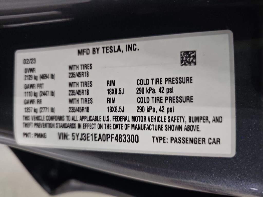 Used 2023 Tesla Model 3 Standard Range image 27
