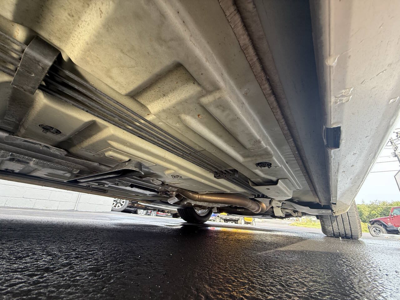 Used 2005 Chrysler 300 C w/ Sound Group II RWD image 40