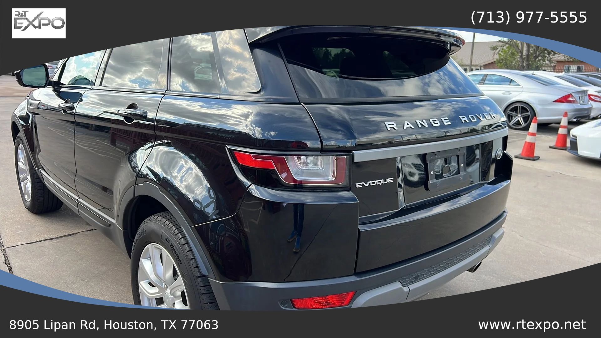 Used 2016 Land Rover Range Rover Evoque SE image 17