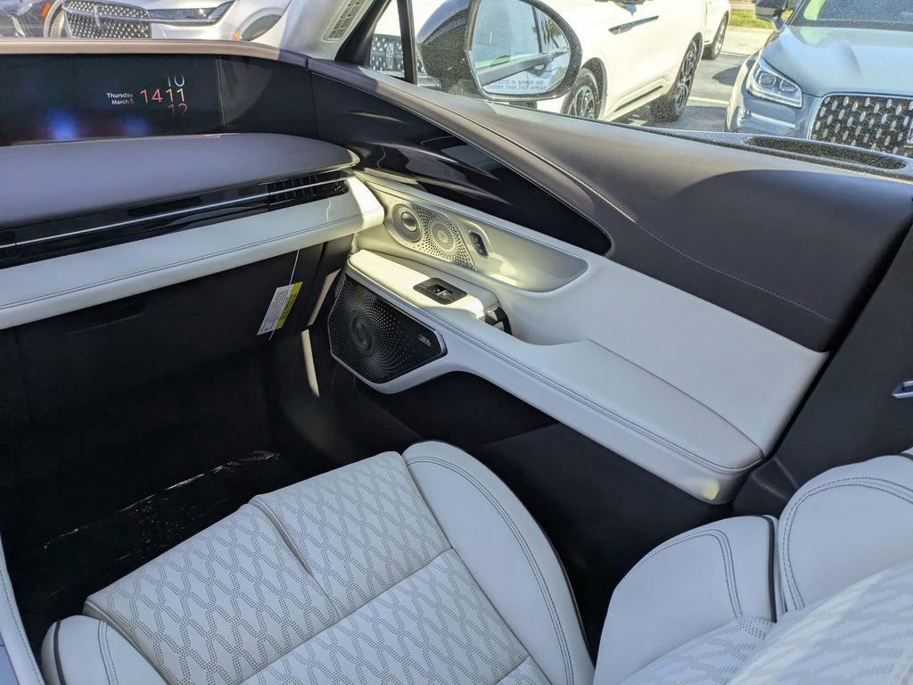 New 2026 Lincoln Nautilus Black Label image 19