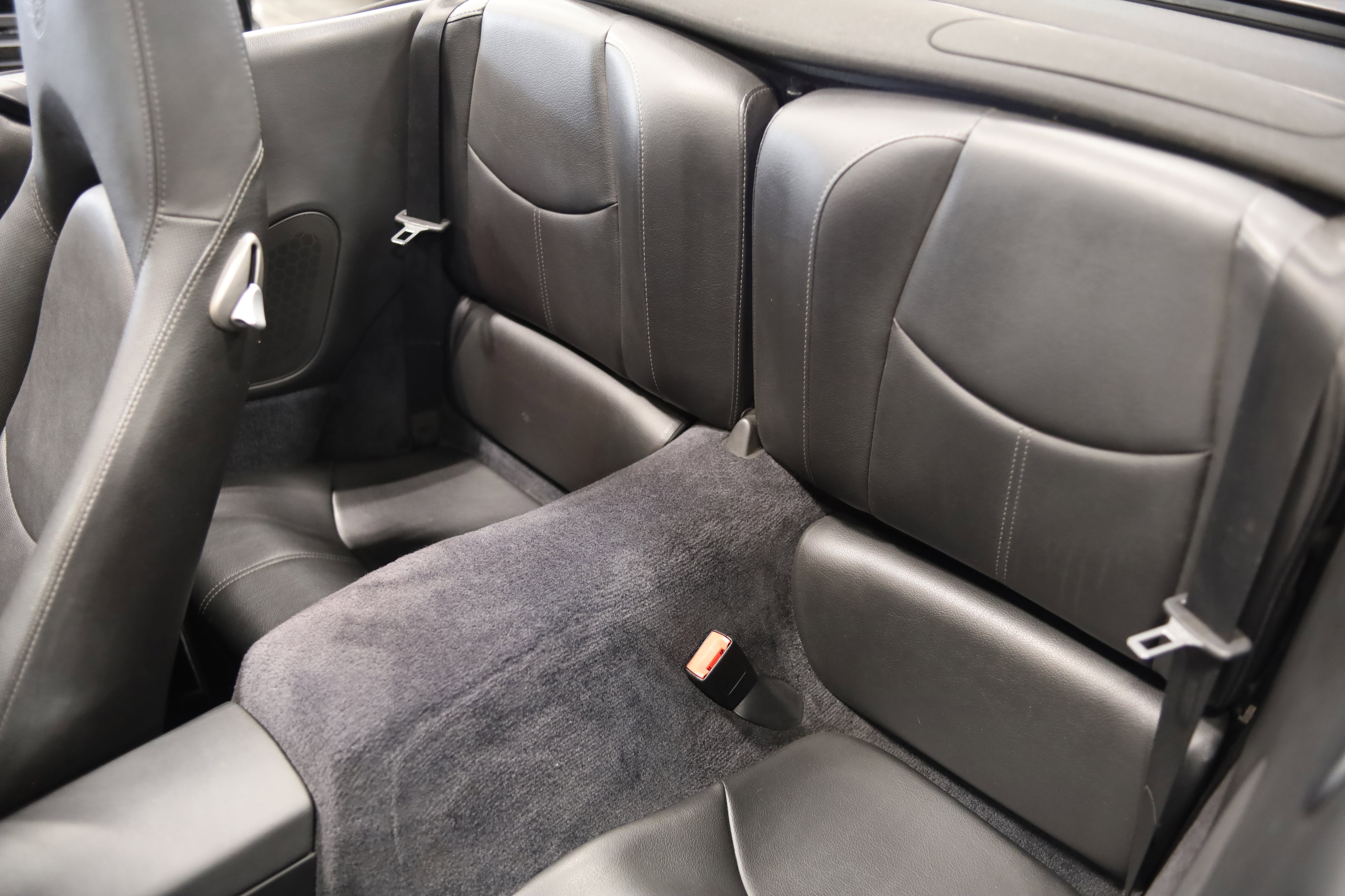 Used 2010 Porsche 911 Carrera 4S image 35