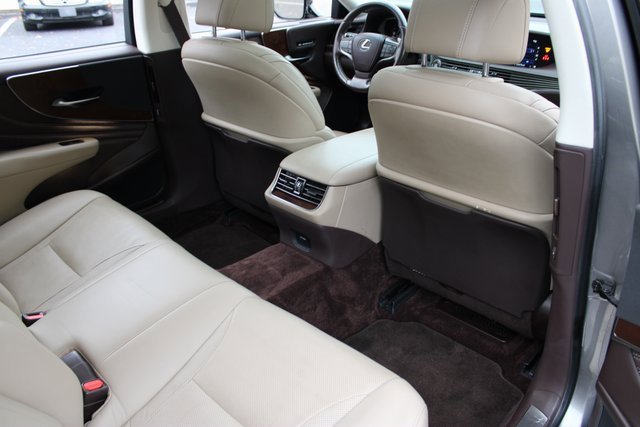 Used 2018 Lexus LS 500 image 15