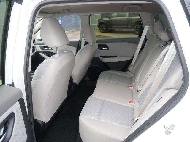 Certified 2023 Nissan Rogue SV image 11