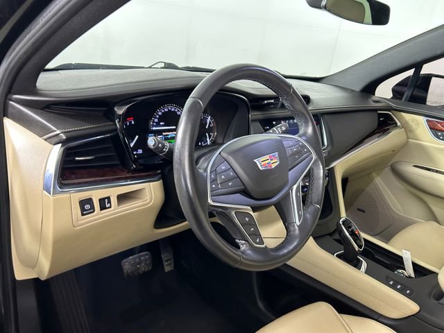 Used 2019 Cadillac XT5 Premium Luxury w/ Driver Assist Package image 14