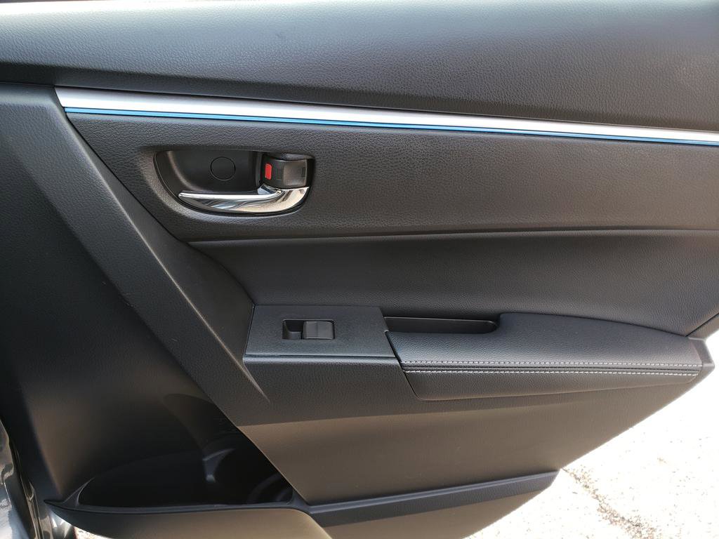 Used 2016 Toyota Corolla S Special Edition image 16
