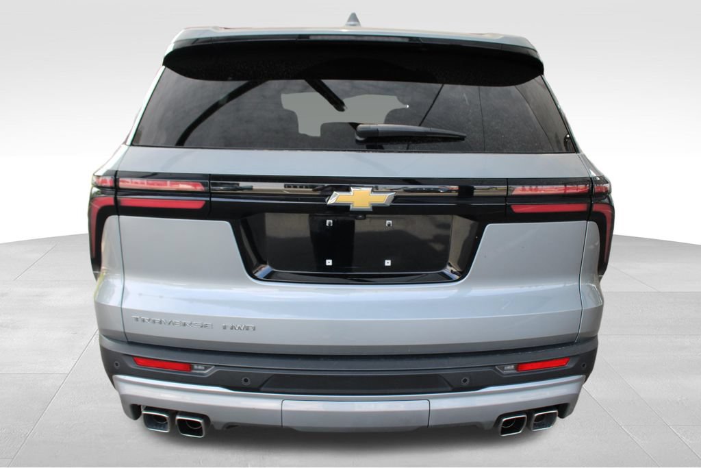 Used 2025 Chevrolet Traverse LT AWD/4WD image 15