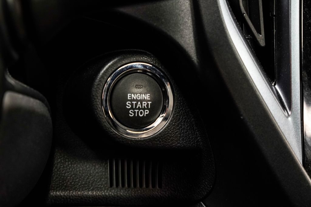 Used 2025 Subaru Forester Limited image 40