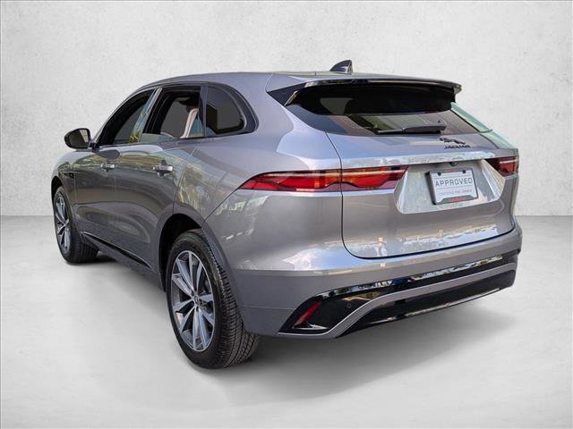 Certified 2025 Jaguar F-PACE R-Dynamic S image 8