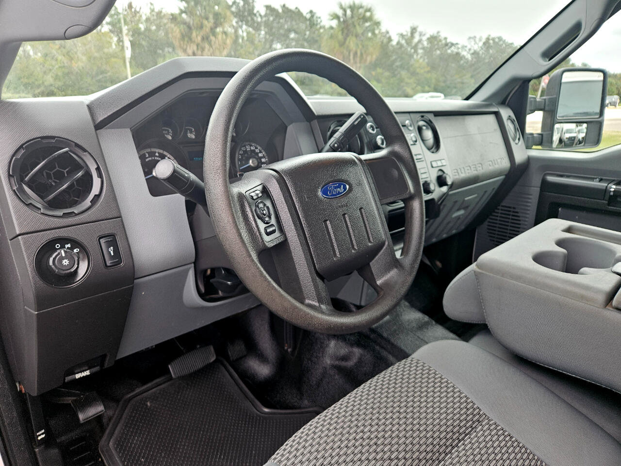 Used 2015 Ford F250 XL w/ Power Equipment Group image 11