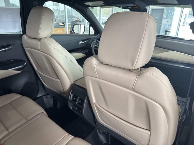 Certified 2024 Cadillac XT4 Luxury w/ Cold Weather Package AWD/4WD image 24