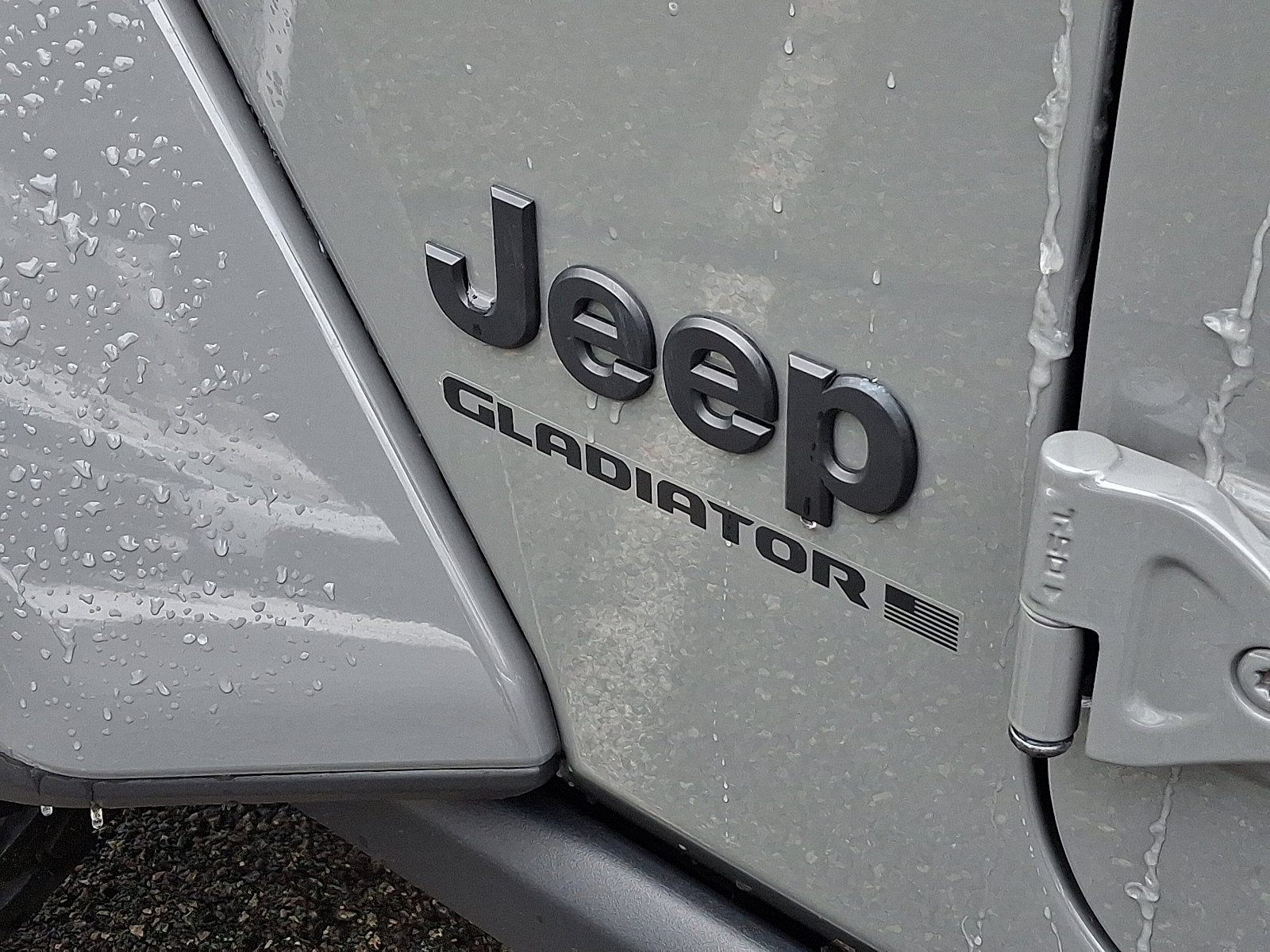 Certified 2023 Jeep Gladiator Willys image 31