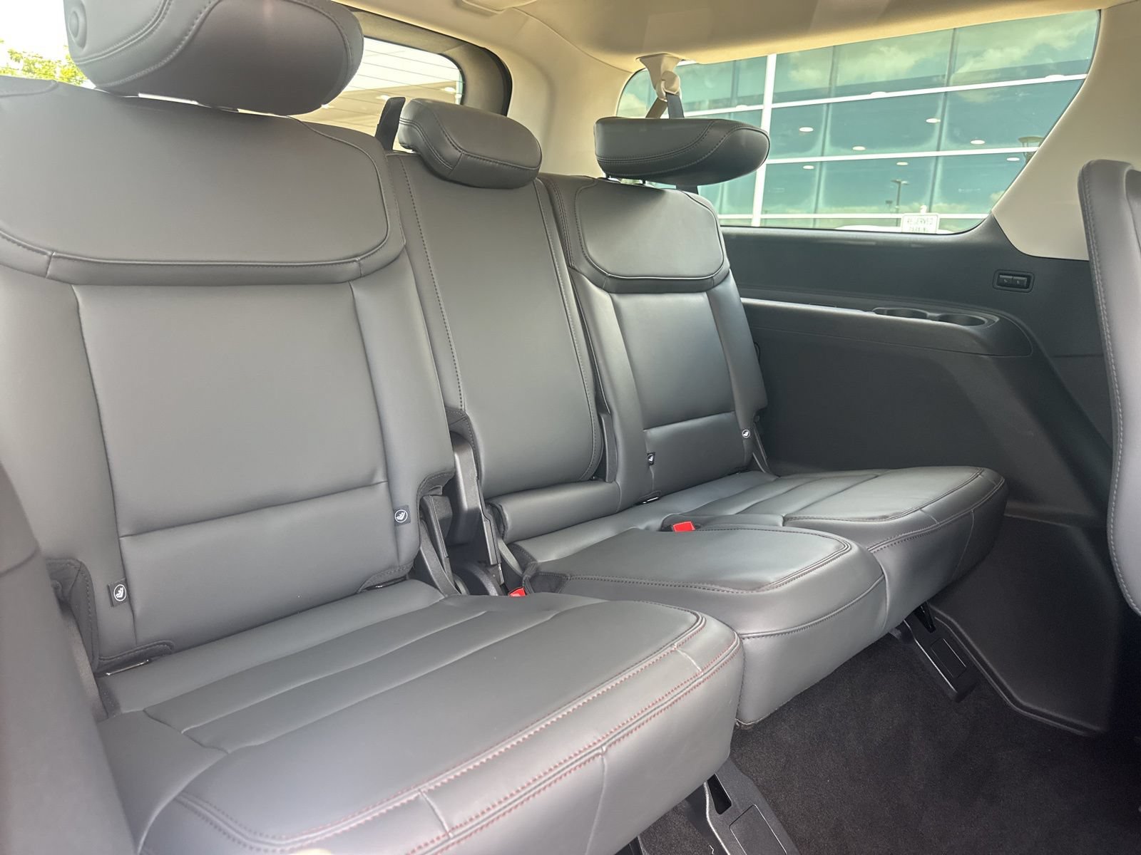 New 2025 Ford Expedition Max Active RWD image 27