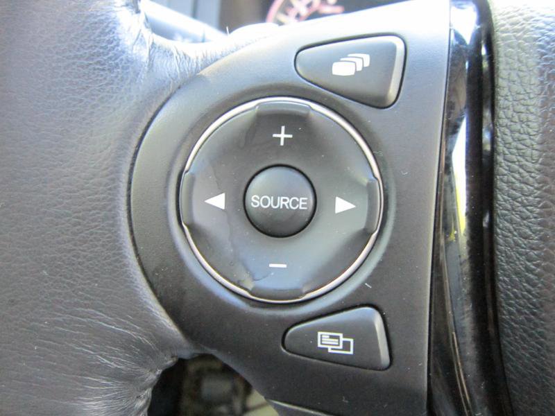 Used 2016 Honda Pilot Touring image 23