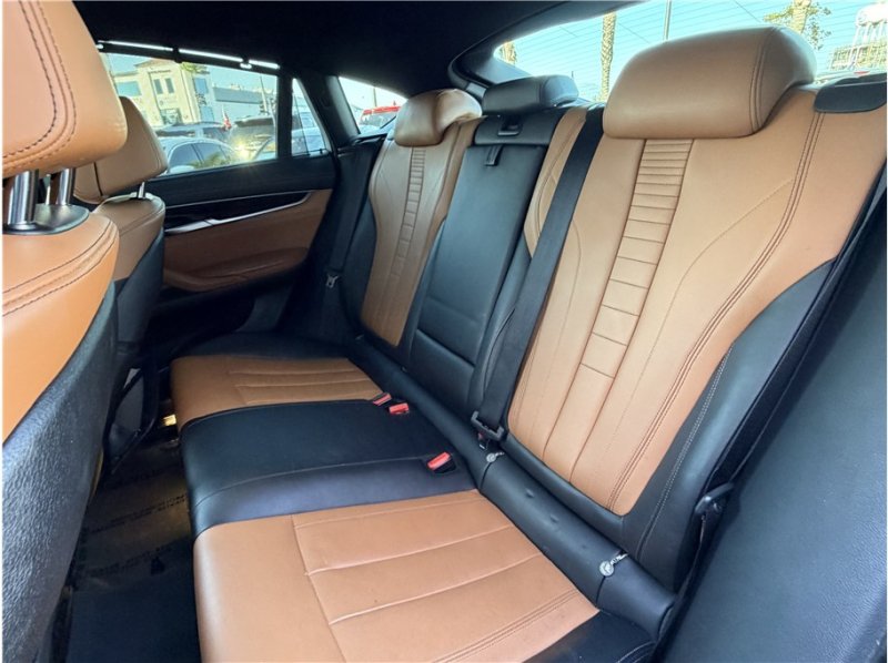 Used 2017 BMW X6 xDrive50i AWD/4WD image 24