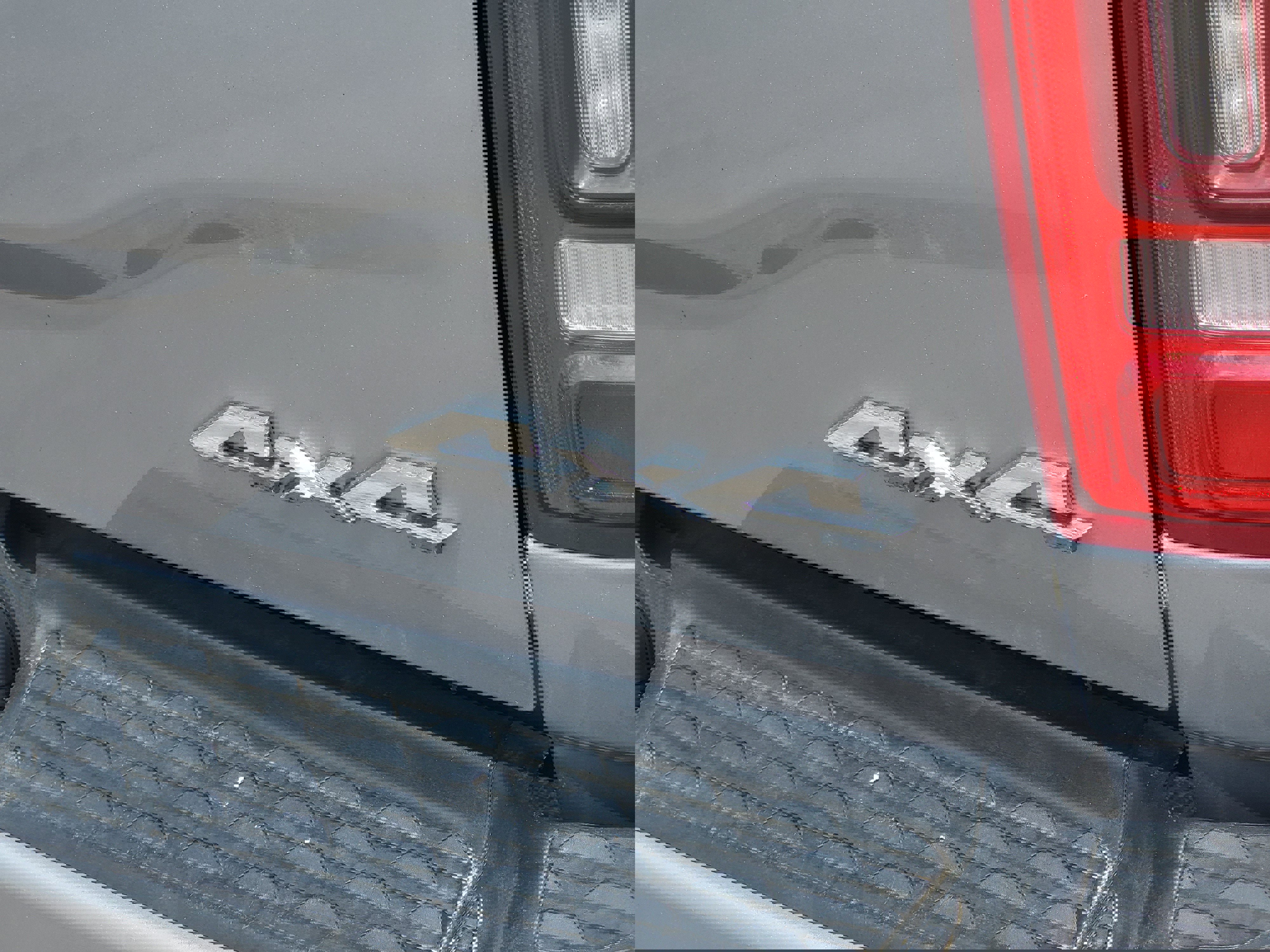 Used 2024 RAM 2500 Laramie image 8