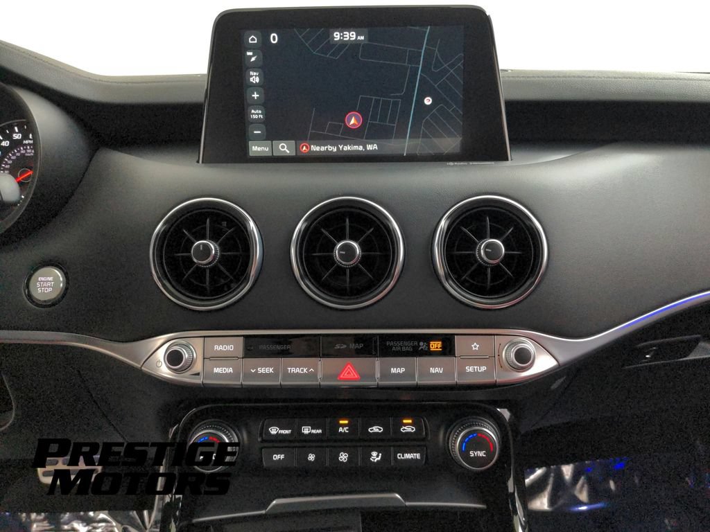 Used 2021 Kia Stinger GT2 image 22