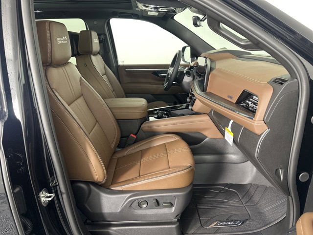 New 2026 Chevrolet Suburban High Country image 10