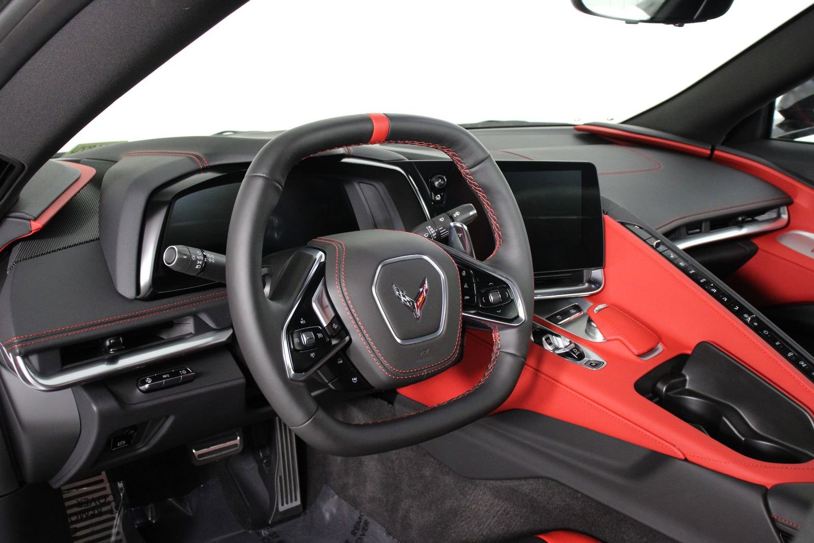 Used 2025 Chevrolet Corvette Stingray Preferred Conv w/ 2LT image 12