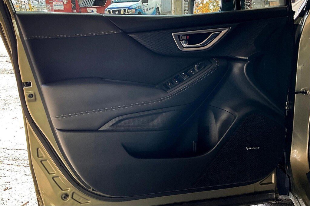 Used 2022 Subaru Forester Premium image 13