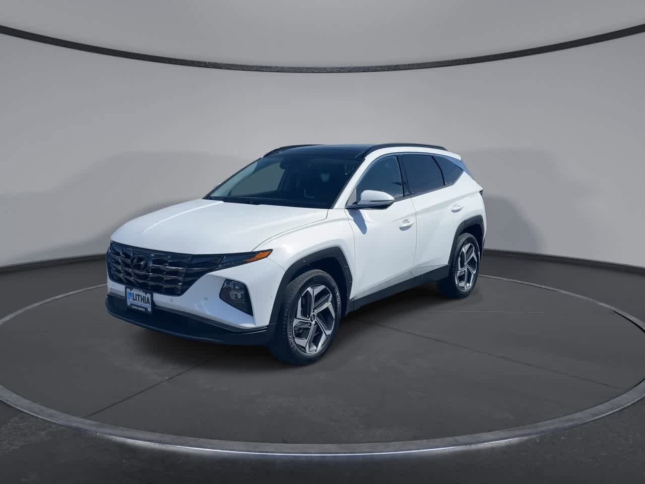 Used 2023 Hyundai Tucson Limited w/ Cargo Package AWD/4WD image 5