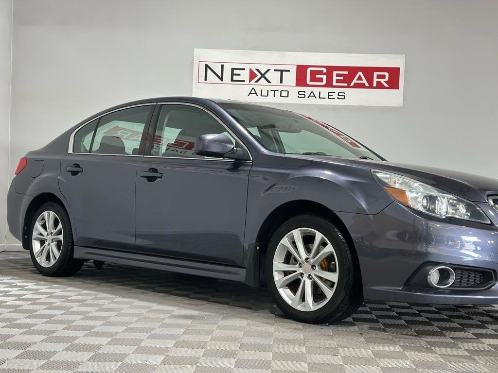 Used 2014 Subaru Legacy 2.5i Premium AWD/4WD image 2