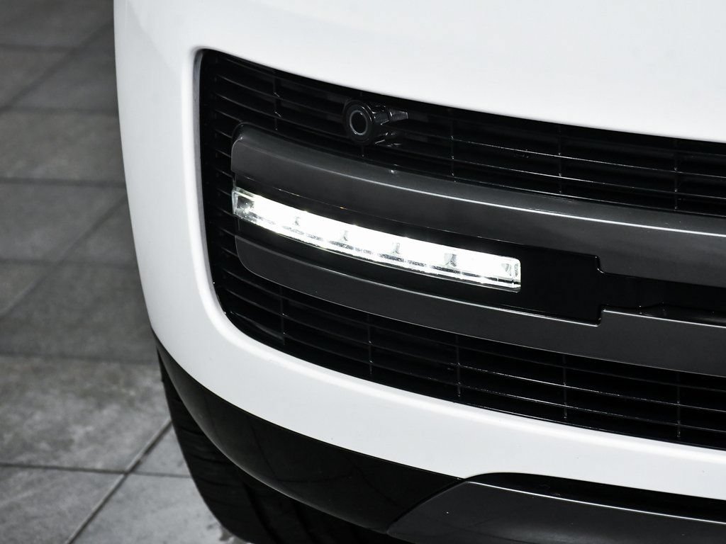Used 2025 Land Rover Range Rover SE AWD/4WD image 82