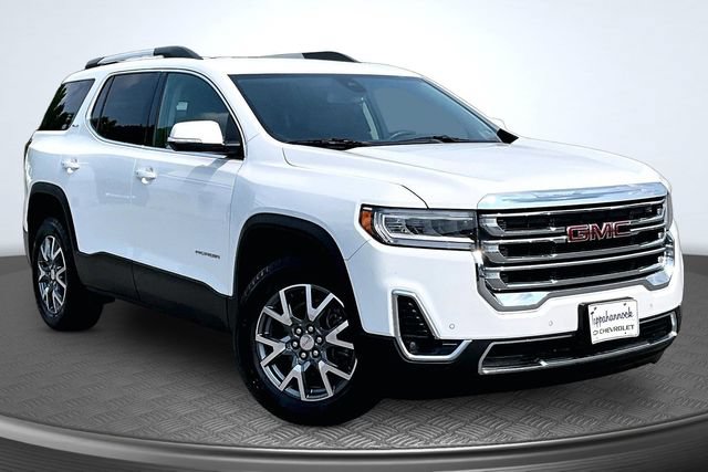 Used 2023 GMC Acadia SLT AWD/4WD image 3