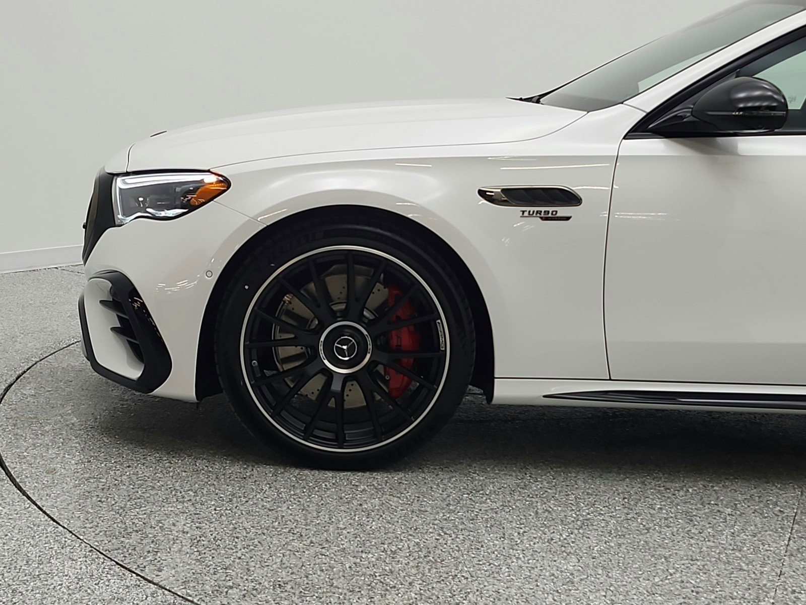 New 2026 Mercedes-Benz E 53 AMG e 4MATIC Sedan image 16