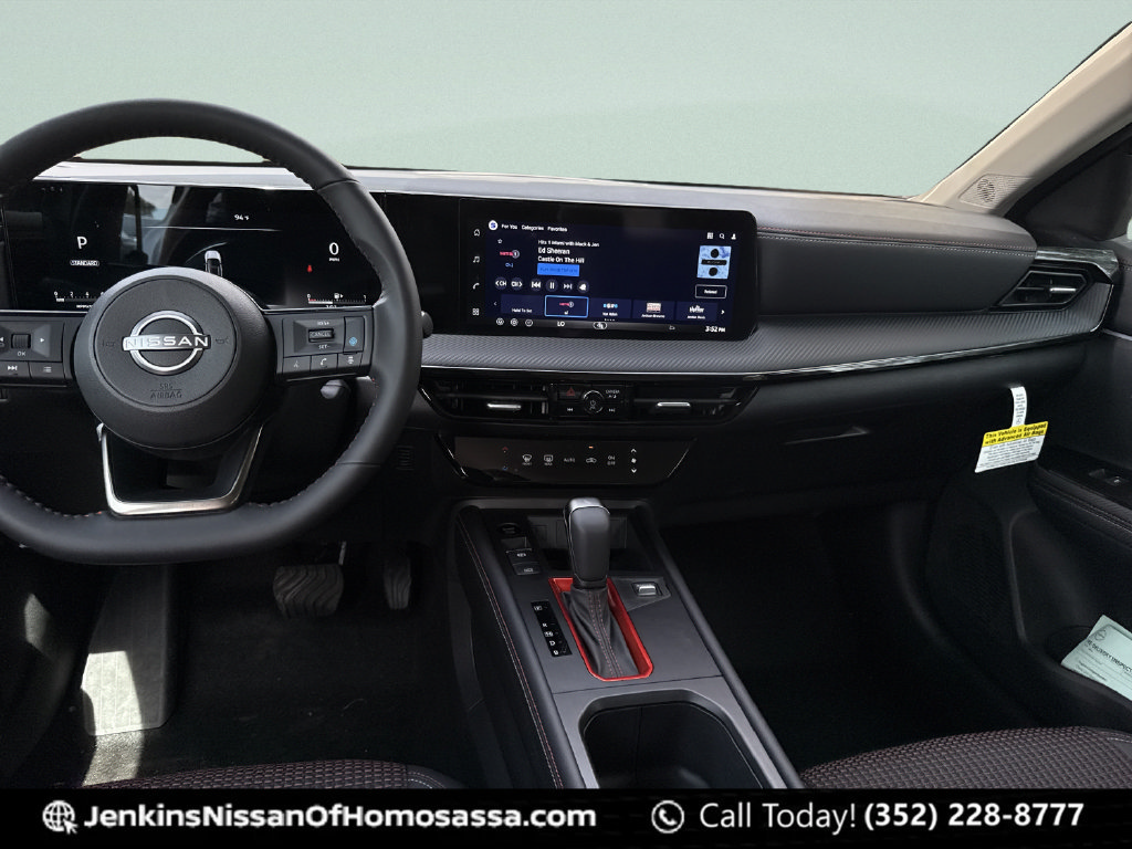 New 2026 Nissan Kicks SR AWD/4WD image 40