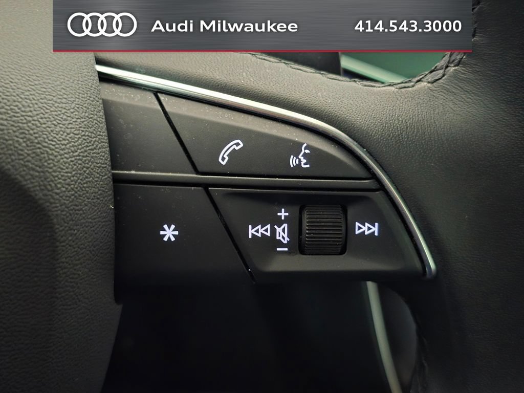 Used 2023 Audi Q7 2.0T Premium w/ Convenience Package AWD/4WD image 37