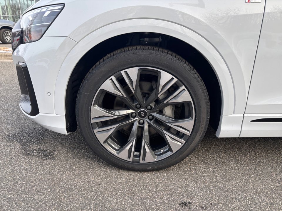 New 2026 Audi Q8 Premium Plus w/ Premium Plus Package image 27