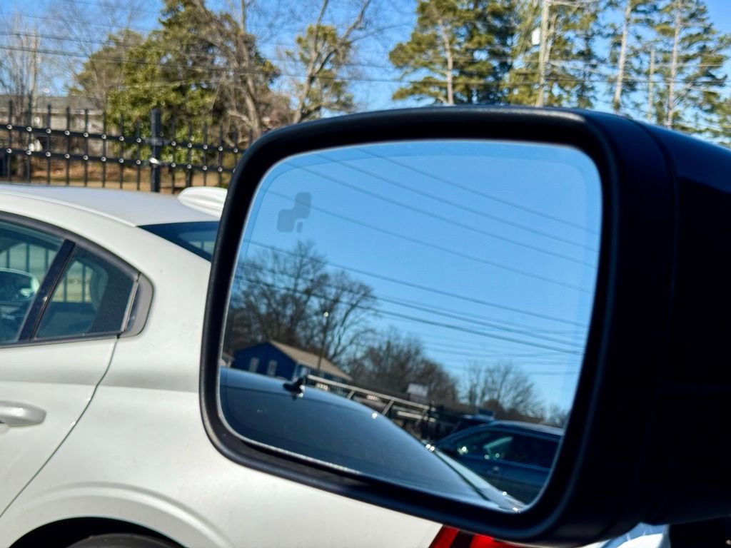 Used 2012 Land Rover Range Rover Supercharged image 29