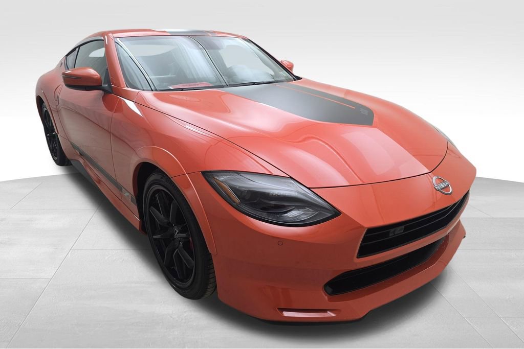 Used 2024 Nissan Z Performance w/ Heritage Edition image 2