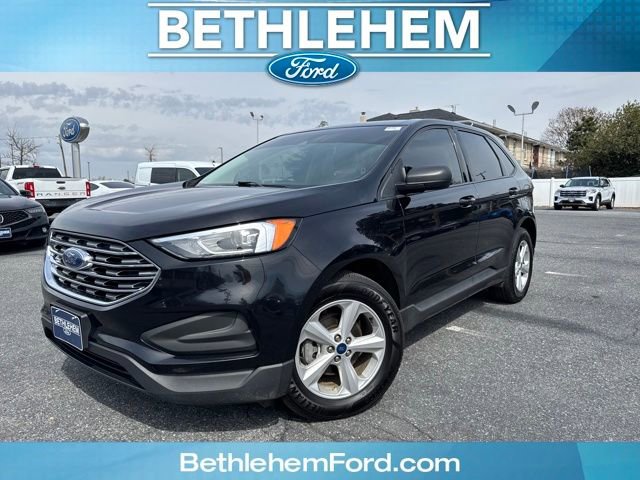 Used 2019 Ford Edge SE image 1