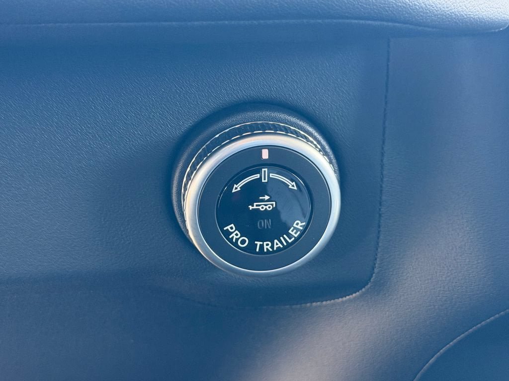 New 2027 Lincoln Navigator L Premier AWD/4WD image 23