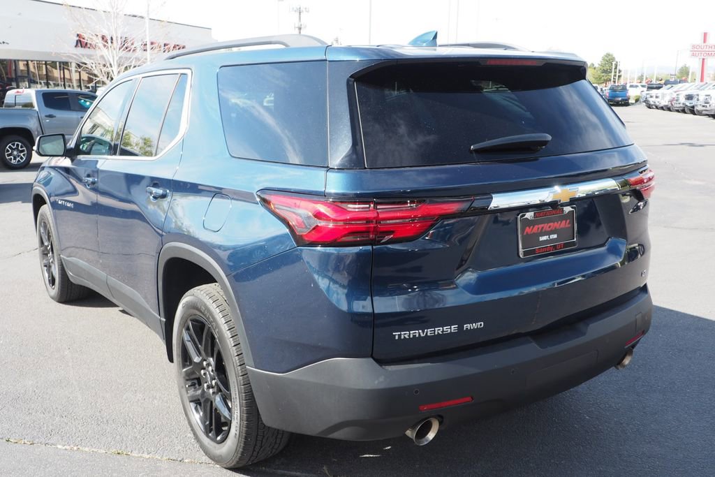 Used 2023 Chevrolet Traverse LT AWD/4WD image 4